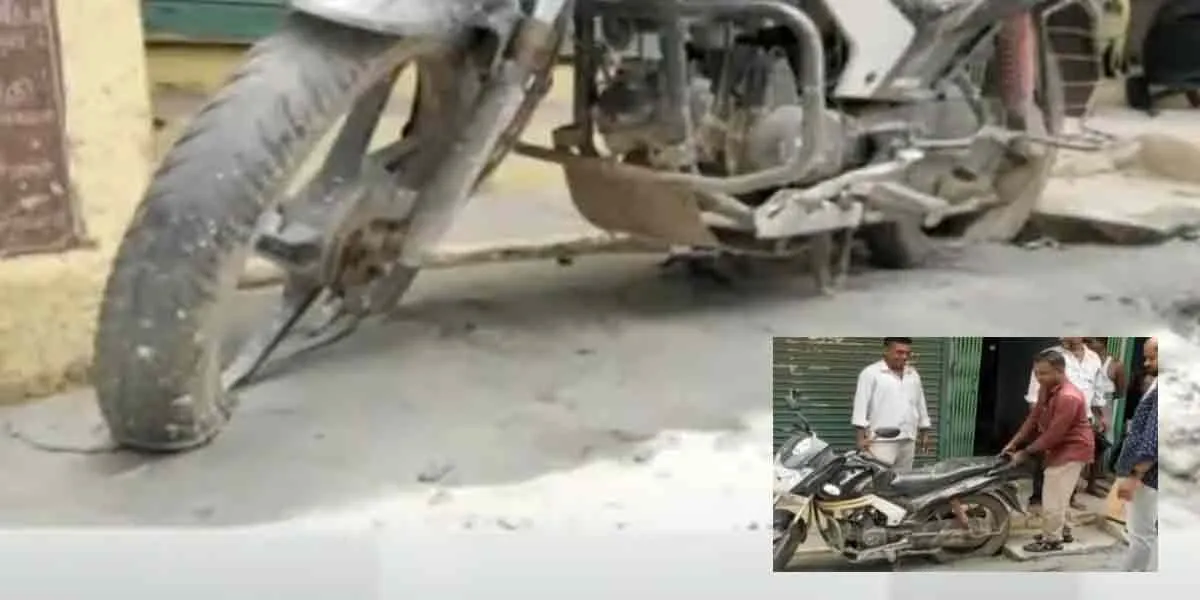  The road where the bike's tire was buried ... Public complaint!