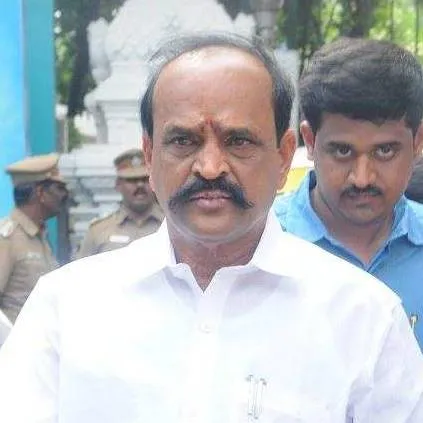 vilathhikulam :DMK needs self-examination 