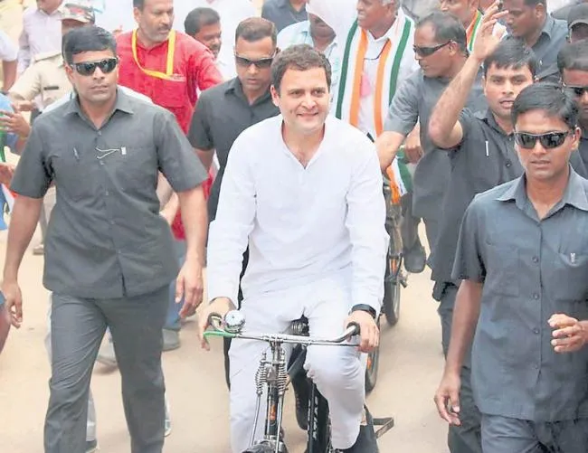 Rahul Gandhi on bicycle leads protest  against petrol price