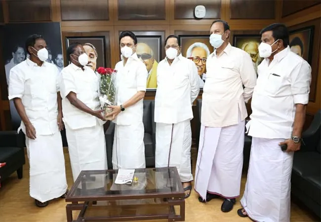PUDUCHERRY CM NARAYANASAMY PRESS MEET AT CHENNAI 