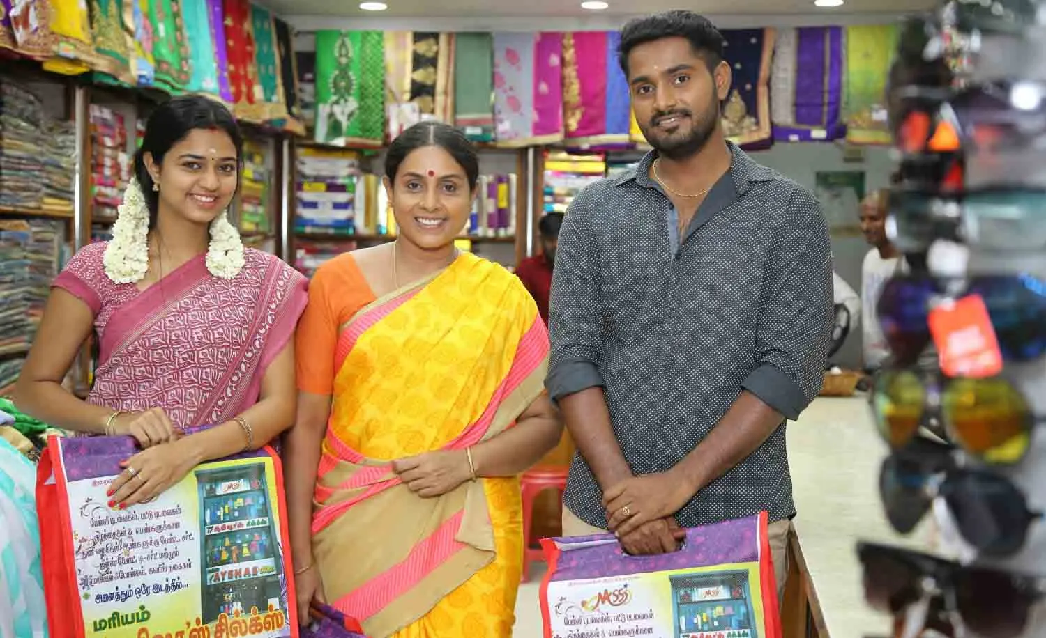 saranya ponavannan