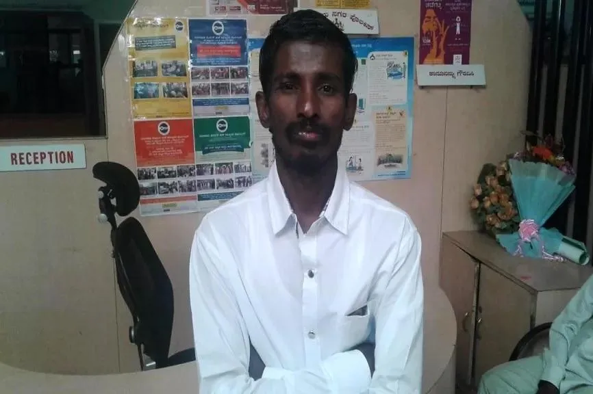 THIRUCHY ROBBERY...  MURUGAN SURRENDER IN COURT 