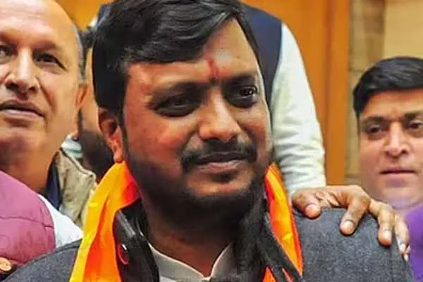 Chandigarh Municipal Corporation Mayor Manoj Sonkar resigns