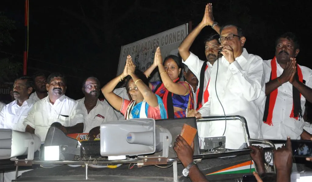 Former MLA of Congress against to chithamparam...? !!
