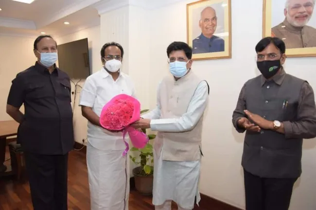 CORONAVIRUS VACCINE PRODUCTION TAMILNADU MINISTER MEET THE= UNION MINISTER