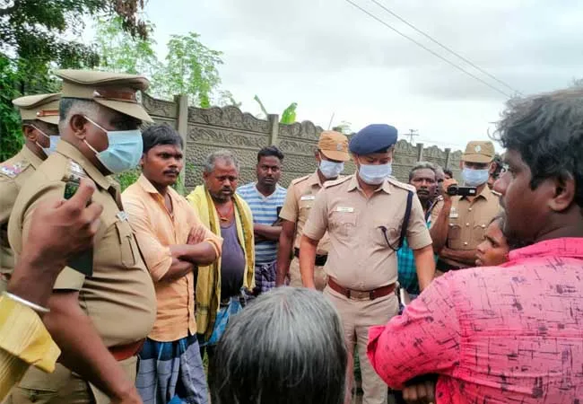 AUTO DRIVER INCIDENT POLICE INVESTIGATION 