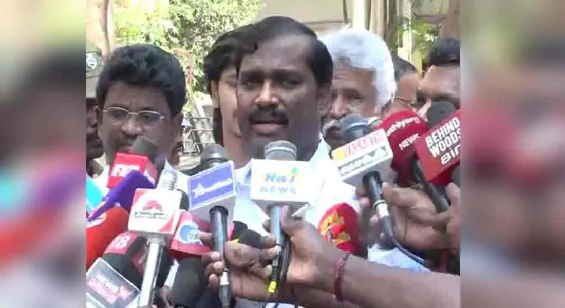  '' Tamil work is for Tamils ​​'' - Velmurugan demonstration