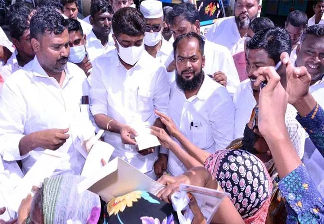 Udayanithi Stalin's birthday CELEBRATION IN RAMANATHAPURAM DISTRICT 