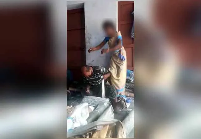SIVAKASI WOMEN EMPLOYEE DANCE VIRAL VIDEO IN SOCIAL MEDIA 