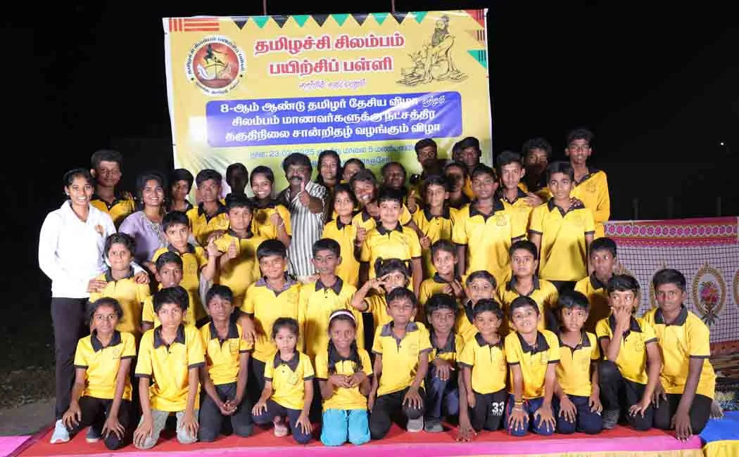 Sisters of lawyers who give training to Silambam!
