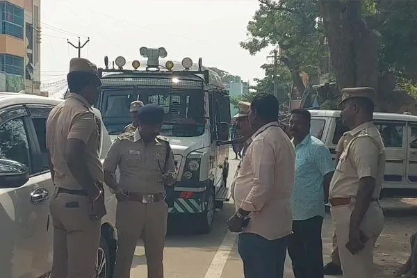 fatality occurred between people selling liquor in the illegal market