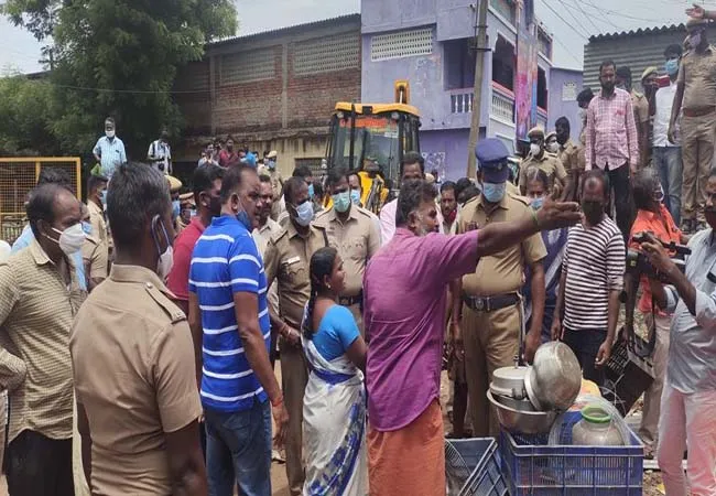 VIRUDHACHALAM TEMPLES CUDDALORE DISTRICT OFFICERS AND POLICE 