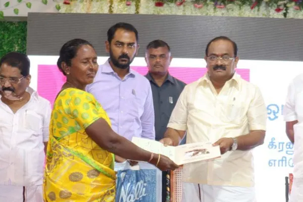  CM stalin is running a golden age says  Minister sakkarapani