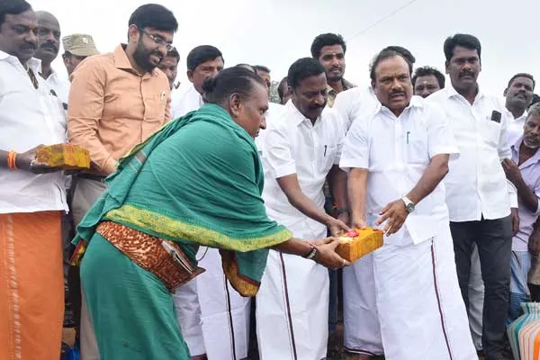 minister inaugurated the construction of a high-level bridge near Panruti 
