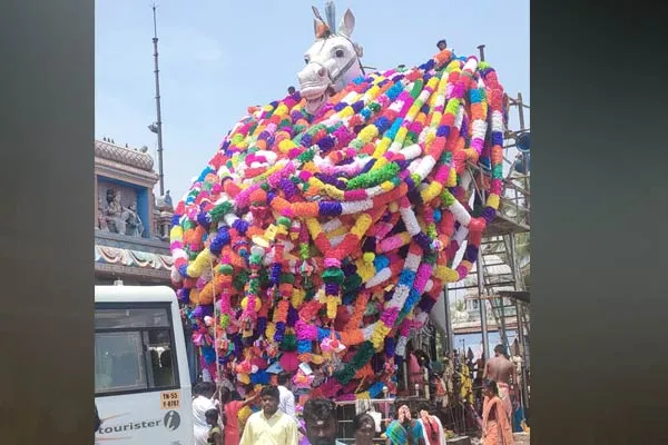 Kulamangalam is the pride of the great Ayyanar 