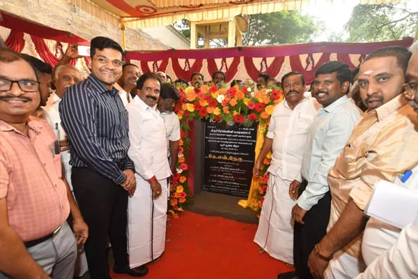  foundation stone of new bus stand at cost of Rs.11 crore was laid Srirangam