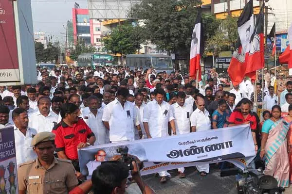 Minister Anbil Mahesh pays homage to Anna statue on her memorial day