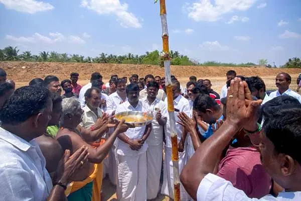 Muhurthakaal planting program for jallikattu competition at Viralimalai