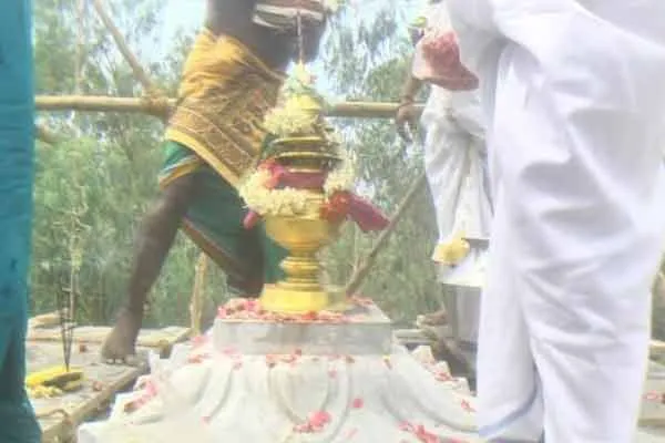 husband built a temple for his wife and performed Kumbabhishekam