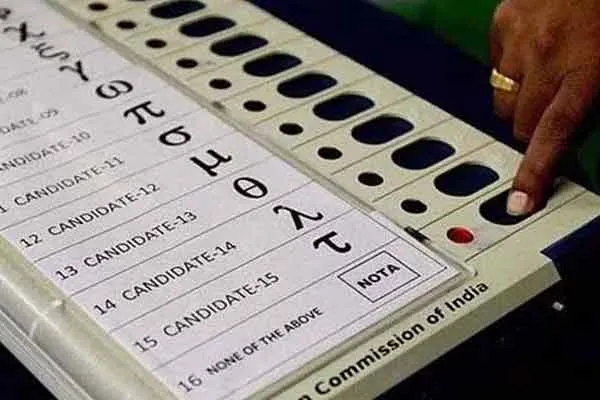 Congress campaign to vote for NOTA in Indore constituency