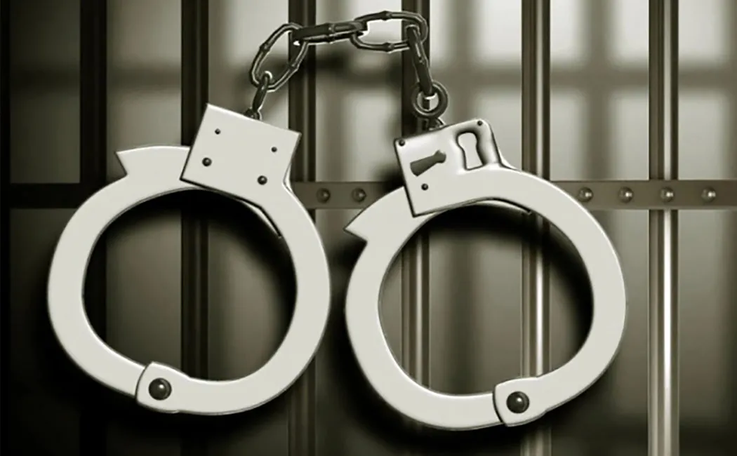 5 employees of a financial institution arrested for misbehaving with a woman