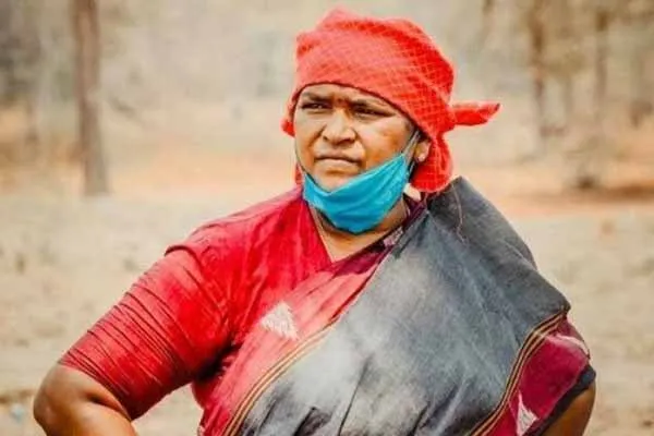 Who is this telangana minister Seethakka