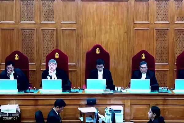 Pm modi  praised the Supreme Court's verdict that Article 370 will be repealed