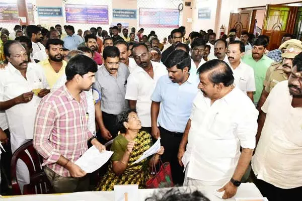 Ministers who have received petitions under the Chief Minister with People scheme