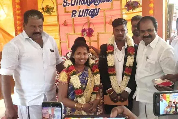 Minister Meyyanathan participation in the marriage ceremony at Narikuravar 