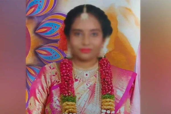 Young girl hanged lost their life after 6 months of marriage