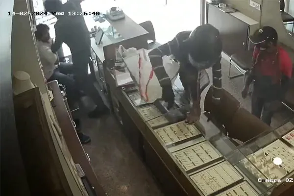 beaten the jewelry store owner and steal jewelry