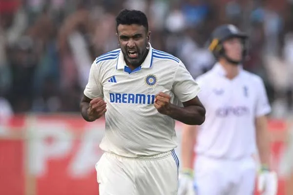 Ashwin who took 500 wickets in Test match