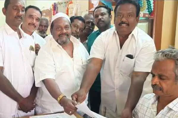 AIADMK DMK is competing attracting people as parliamentary elections are coming up