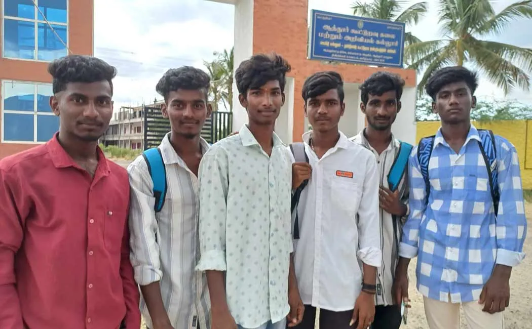 Minister I. Periyasamy who helped the education of poor students