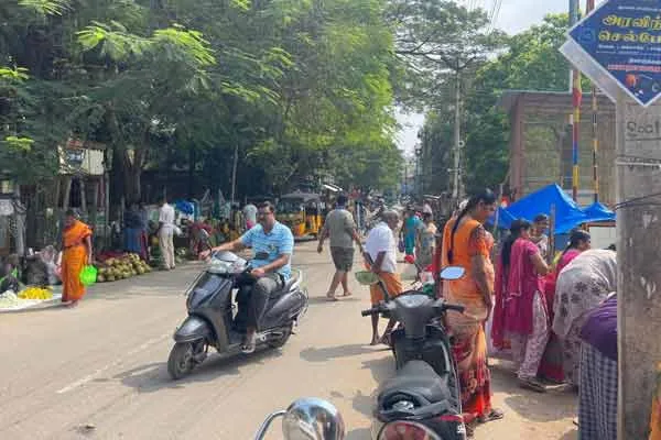 Vegetable vendors suffer as Anna Daily Market is closed!