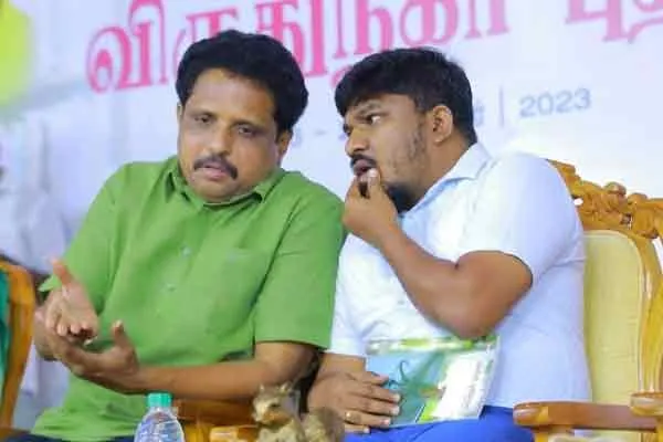 Su. Venkatesan praises Collector for helping to resolve students disorder