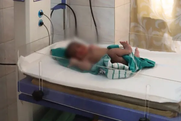 baby was thrown into  bush within hours of birth near railway gate in Trichy