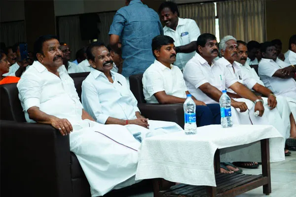 Booth Agents meeting under the leadership of Minister Kn. Nehru