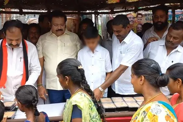 Kathir Anand and his son also attended kalaignar birthday celebration