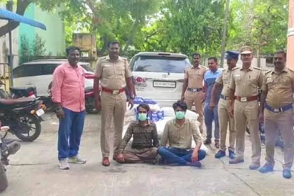 tobacco smuggling from Bengaluru to Chennai by luxury car