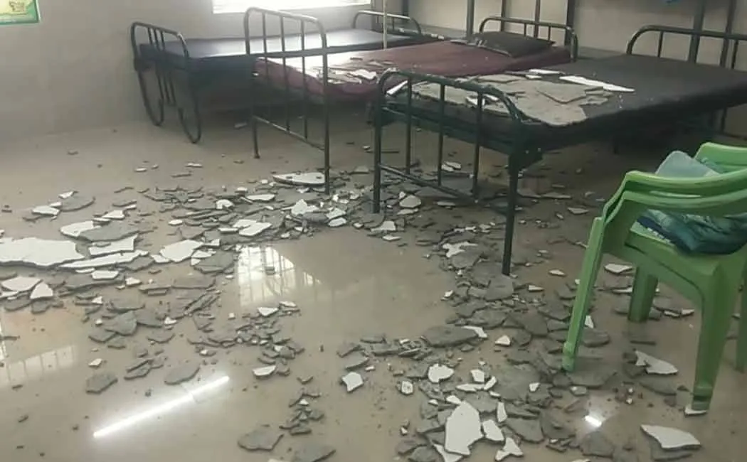  roof of the newly built primary health center collapsed and fell