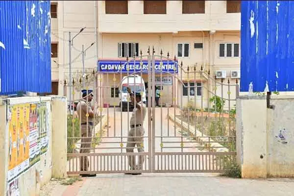 Youth hacked to incident in Tirunelveli