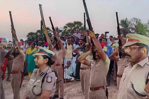 sp Vandita Pandey paid last respects to woman Inspector who passed away near Pudukottai