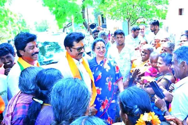  interesting incident happened during the Virudhunagar Radhika Sarathkumar campaign