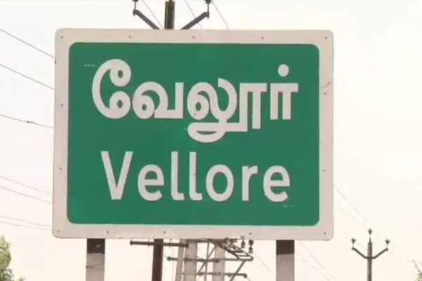 Argument to party officials with Vellore candidate AC Shanmugam