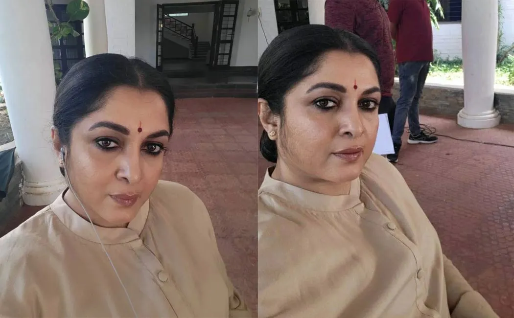 'Queen 2' - Ramyakrishnan photo goes viral