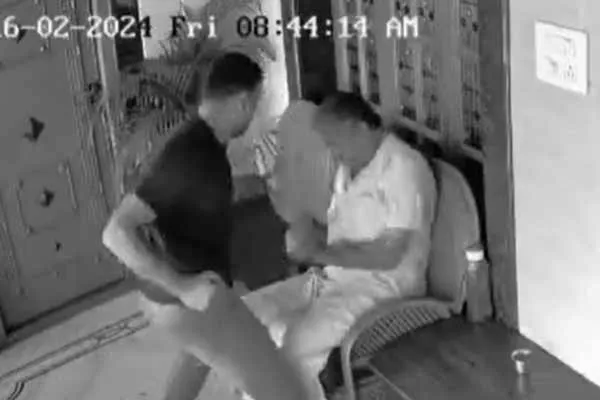 The son beaten his father in a property dispute