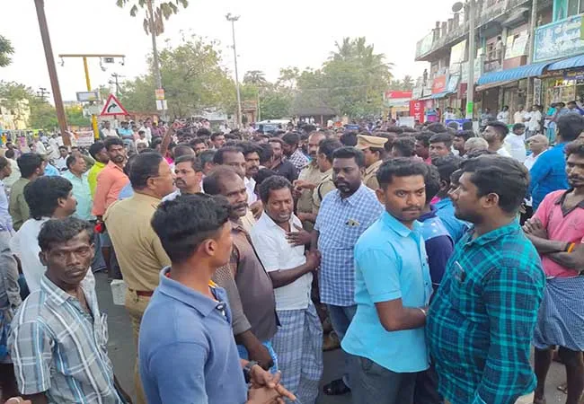 CUDDALORE DISTRICT VADALUR PRIVATE SCHOOL STUDENT INCIDENT POLICE 
