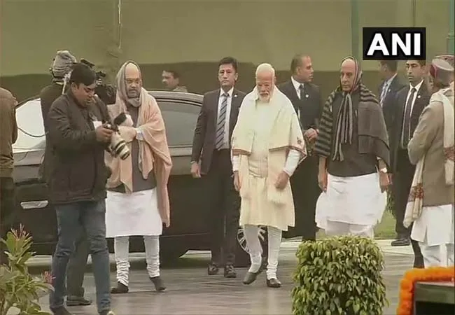 former PM Atal Bihari Vajpayee on his birth anniversary DELHI 'Sadaiv Atal'  PM, PRESIDENT 