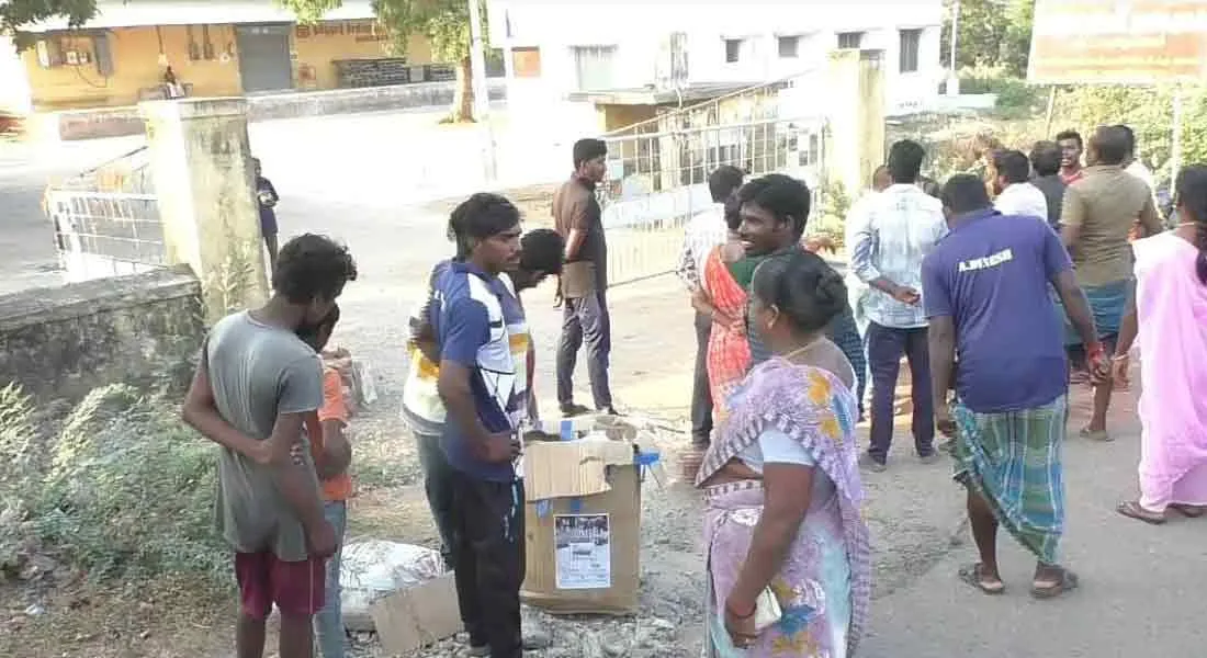  kaja relief supplies robbery: civilians stopped